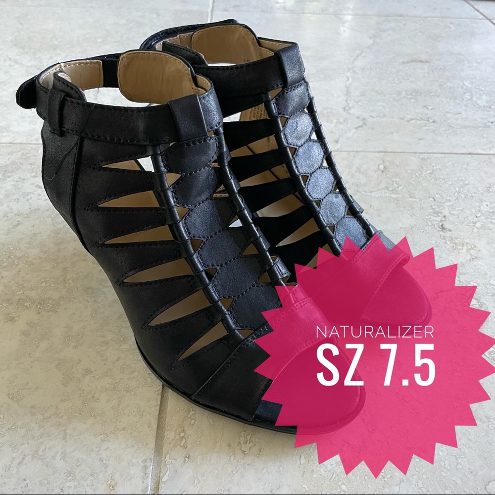 Naturalizer Black Talan Sandals sz 7.5